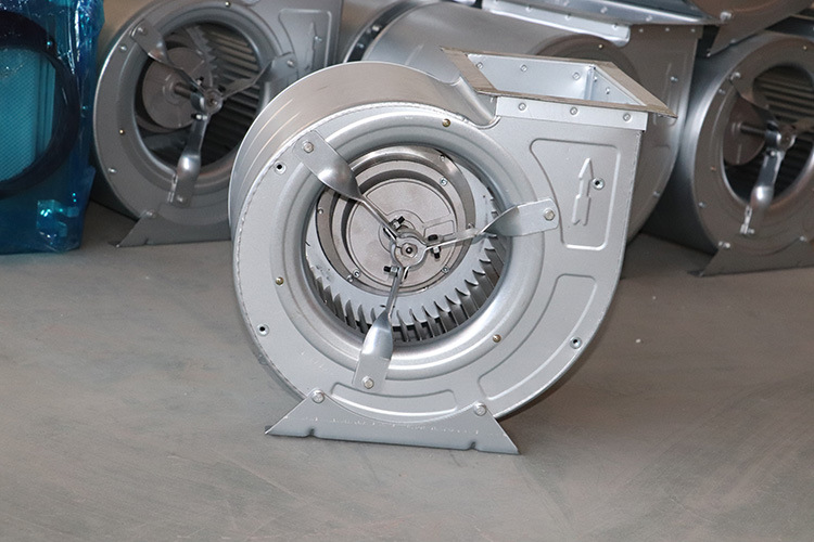 外�{子空调风�? onmousewheel=