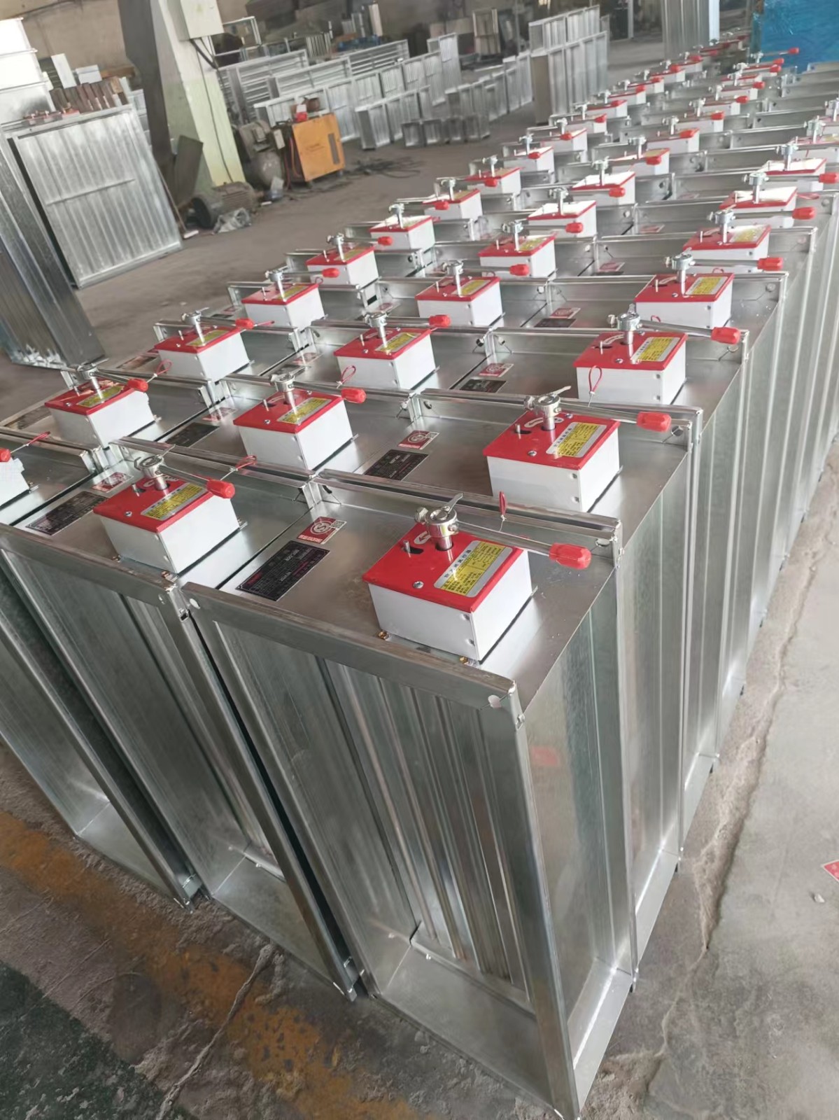 防火阀、排烟阀在空调系�l�中作用及维护管�? onmousewheel=